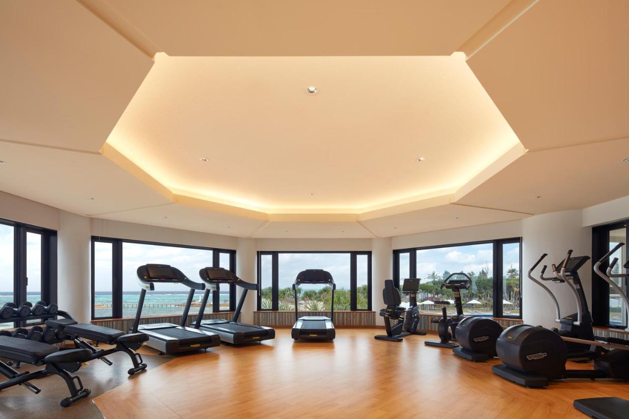 เชอราตัน โอกินาวา ซันมารีนา รีสอร์ต Hotel อนนะ ภายนอก รูปภาพ
