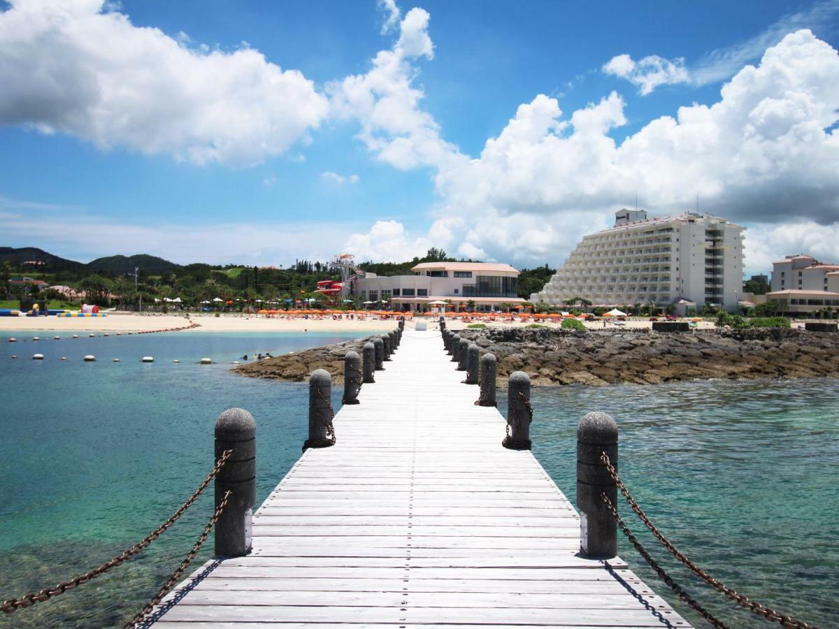 เชอราตัน โอกินาวา ซันมารีนา รีสอร์ต Hotel อนนะ ภายนอก รูปภาพ