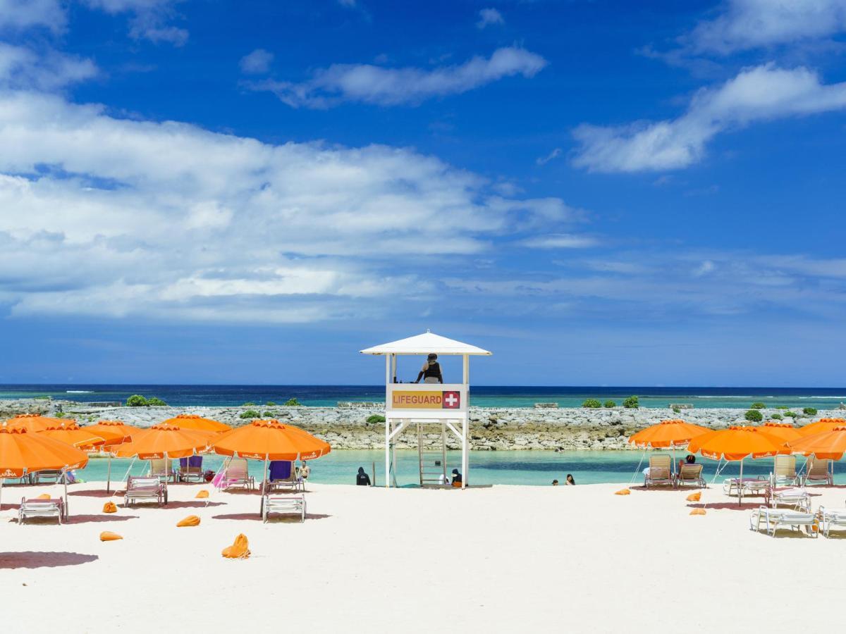 เชอราตัน โอกินาวา ซันมารีนา รีสอร์ต Hotel อนนะ ภายนอก รูปภาพ